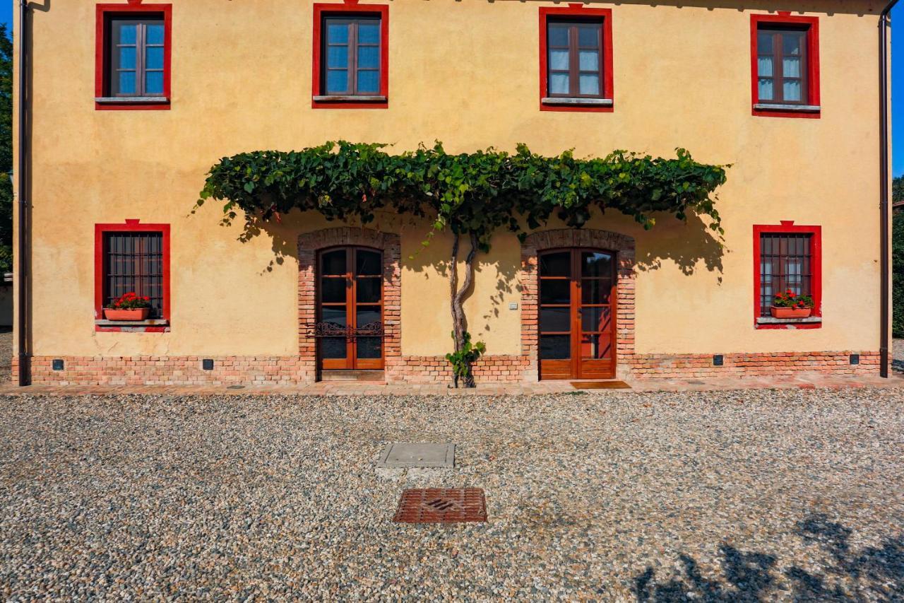 Agriturismo Le Corti Della Gualdana Voghera Kültér fotó