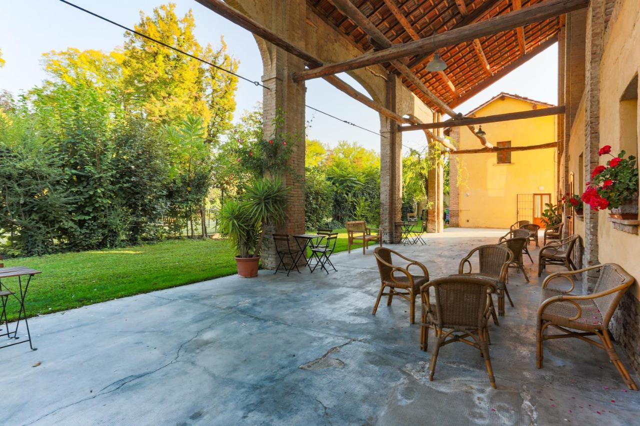 Agriturismo Le Corti Della Gualdana Voghera Kültér fotó