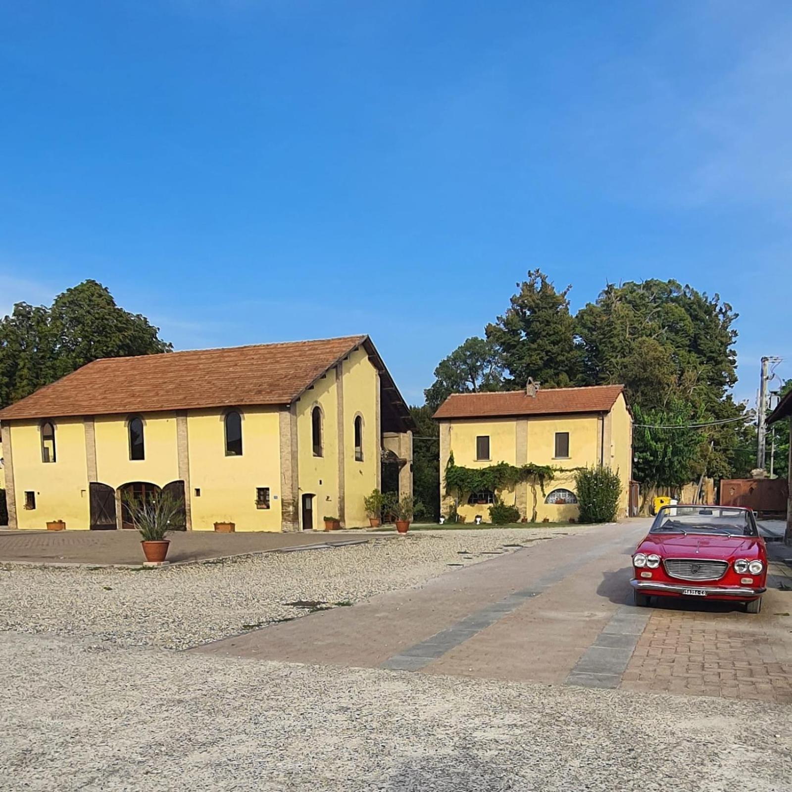 Agriturismo Le Corti Della Gualdana Voghera Kültér fotó